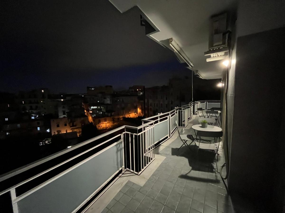 Апартаменти Balcony House Неаполь Екстер'єр фото