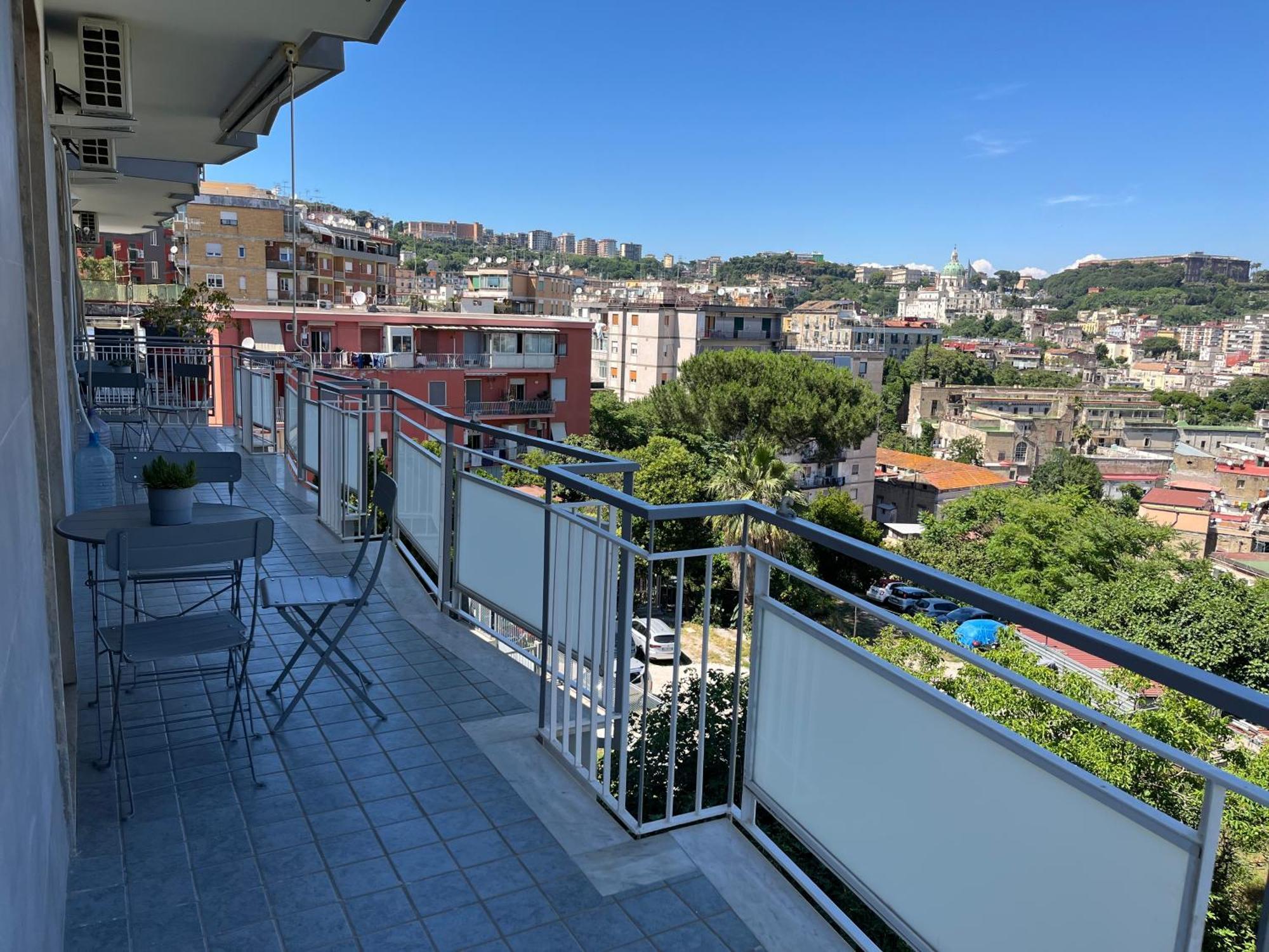 Апартаменти Balcony House Неаполь Екстер'єр фото